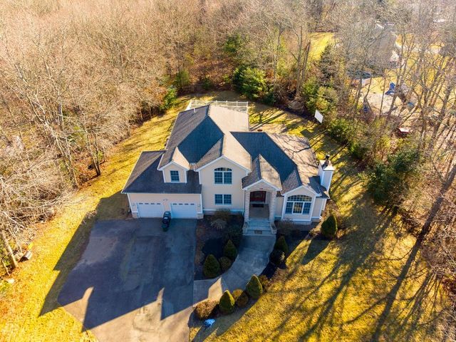 23 Millers Dr, Dartmouth, MA 02747