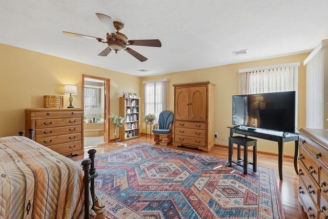 23 Millers Dr, Dartmouth, MA 02747