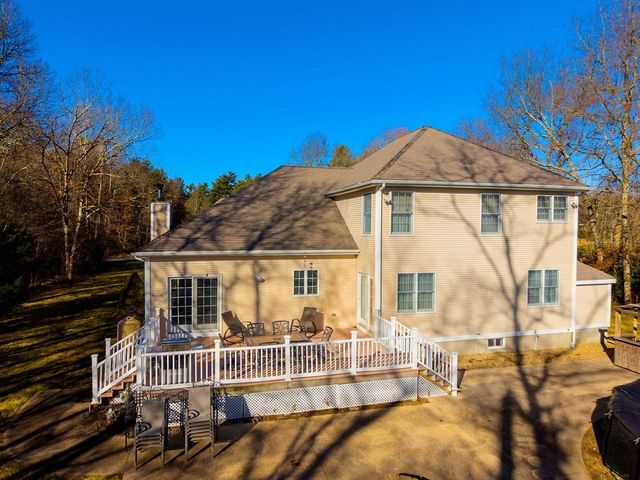 23 Millers Dr, Dartmouth, MA 02747