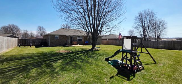 765 Aspen Street, Marshfield, MO 65706