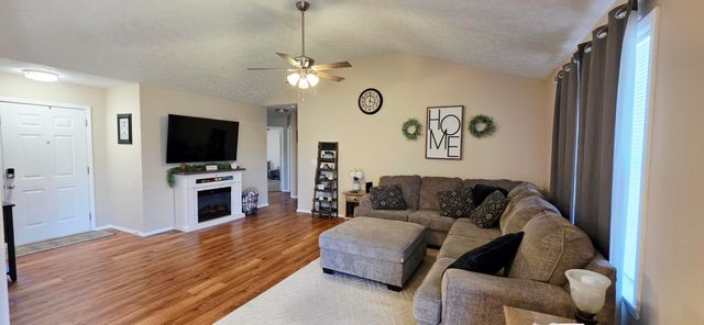 765 Aspen Street, Marshfield, MO 65706