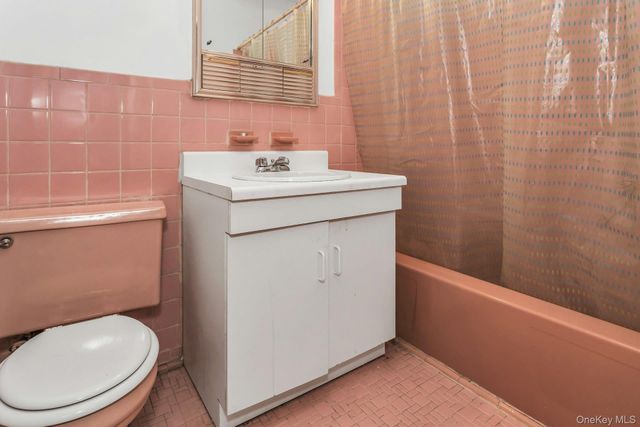 13803 Lafayette Street, Ozone Park, NY 11417