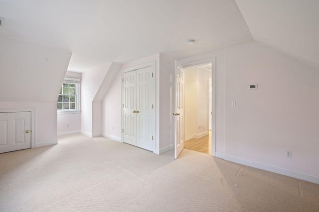 602 Putnam Avenue, Cotuit, MA 02635