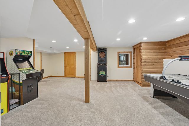 1164 Liberty Avenue, Cary, IL 60013