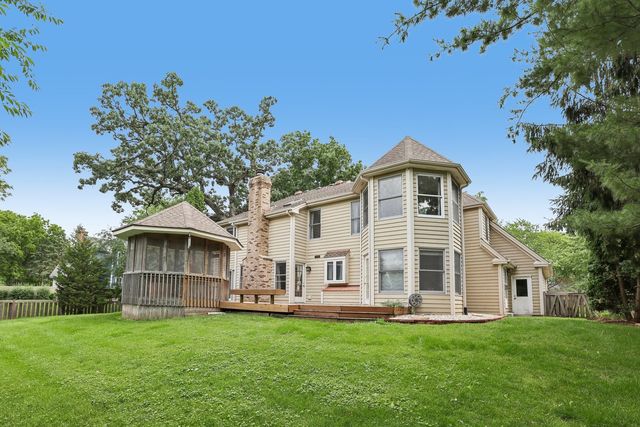 1164 Liberty Avenue, Cary, IL 60013