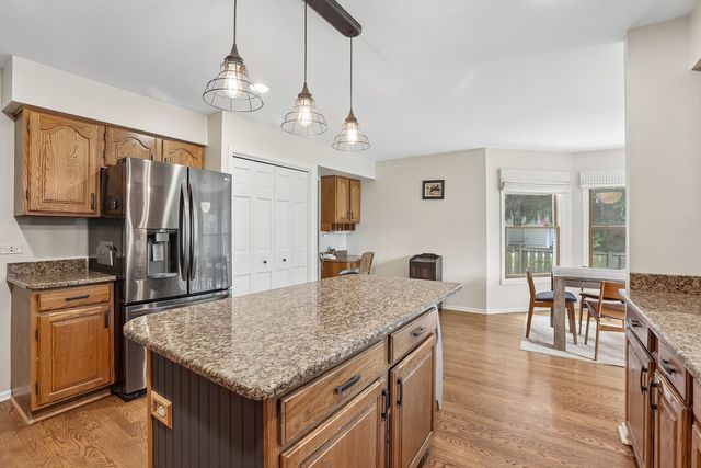 1164 Liberty Avenue, Cary, IL 60013