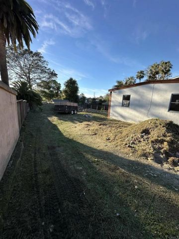 844 Saxony Road, Encinitas, CA 92024