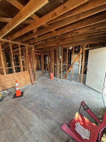 844 Saxony Road, Encinitas, CA 92024