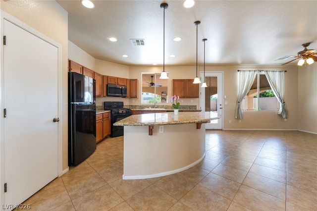 6637 Painted Morning Avenue, Las Vegas, NV 89142