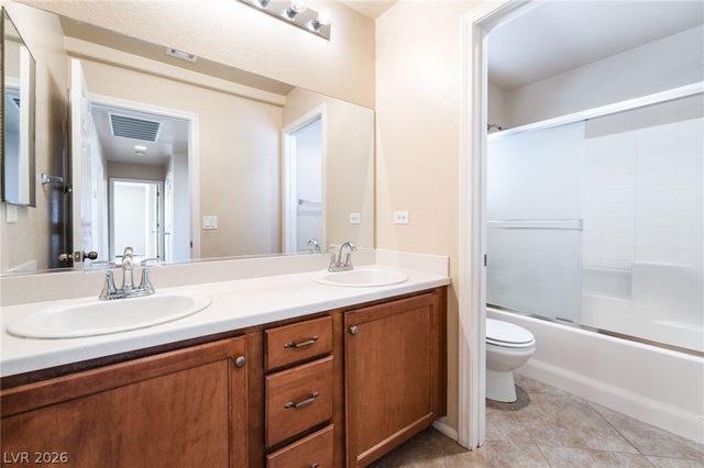 6637 Painted Morning Avenue, Las Vegas, NV 89142