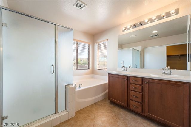 6637 Painted Morning Avenue, Las Vegas, NV 89142