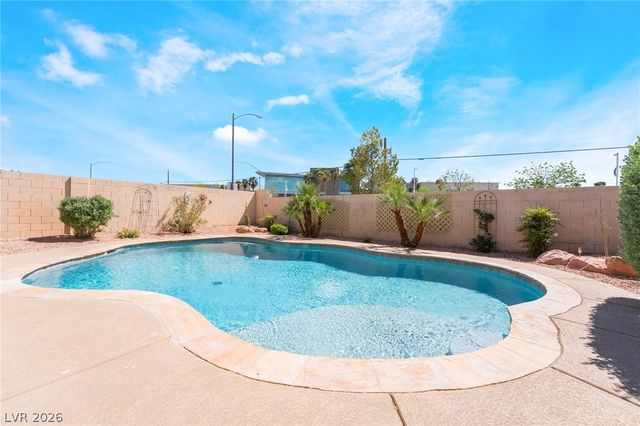 6637 Painted Morning Avenue, Las Vegas, NV 89142