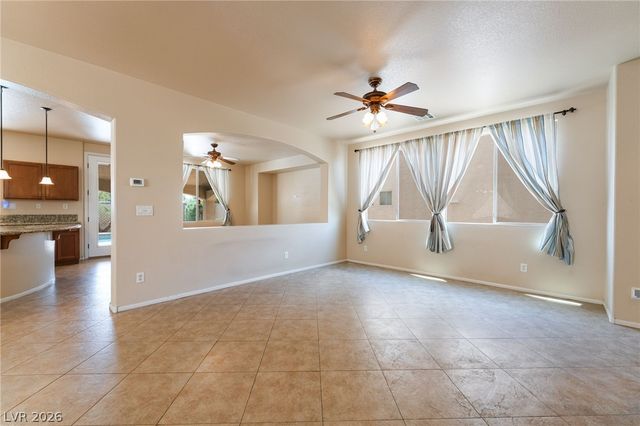6637 Painted Morning Avenue, Las Vegas, NV 89142