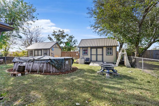 420 S Hickory Place, Broken Arrow, OK 74012