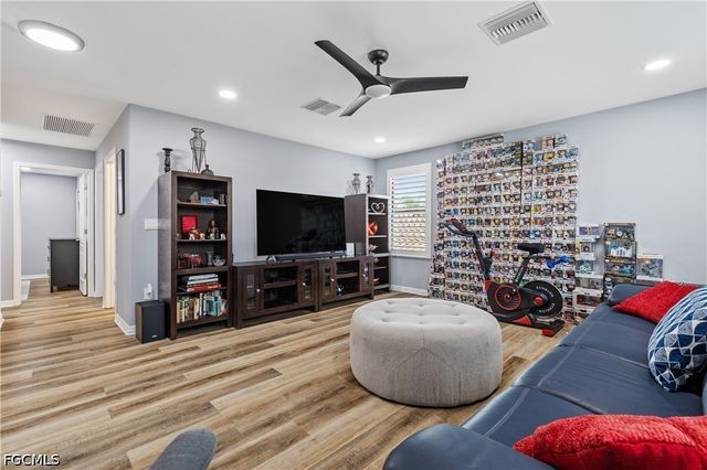 8931 Water Tupelo RD, Fort Myers, FL 33912