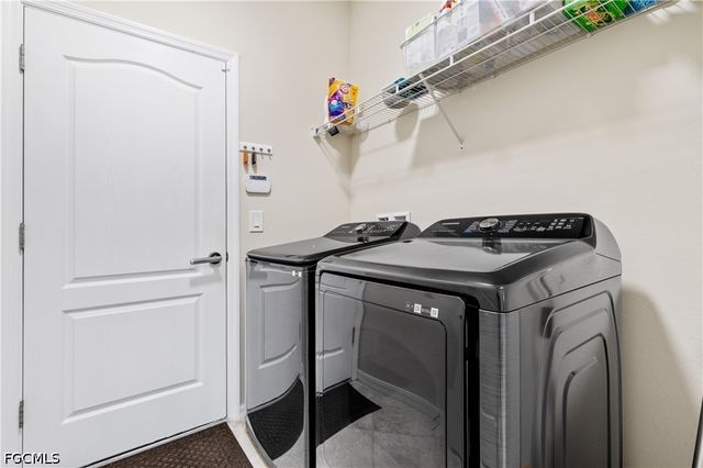8931 Water Tupelo RD, Fort Myers, FL 33912