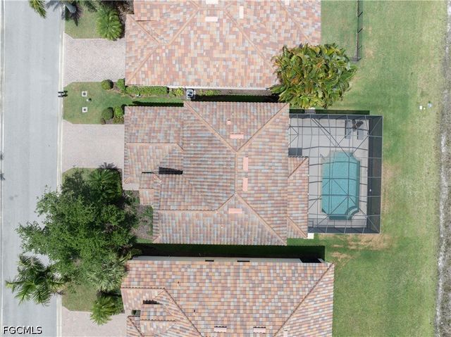 8931 Water Tupelo RD, Fort Myers, FL 33912