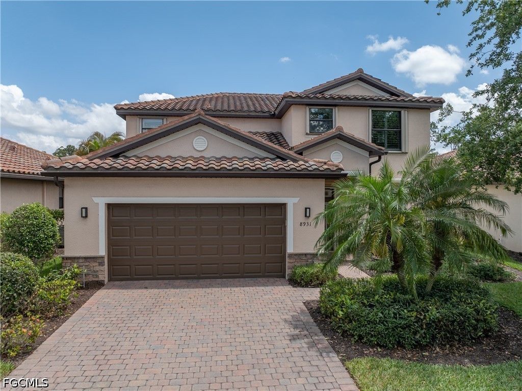 8931 Water Tupelo RD, Fort Myers, FL 33912