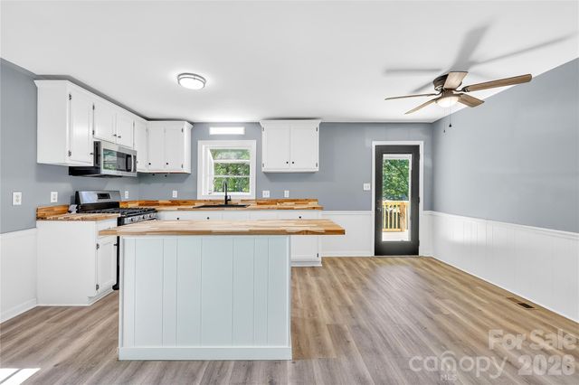 4307 Freeport Drive, Gastonia, NC 28052