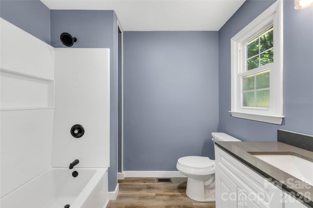 4307 Freeport Drive, Gastonia, NC 28052