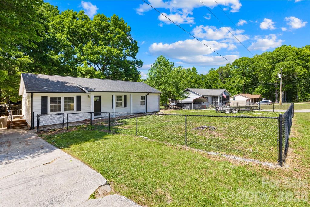 4307 Freeport Drive, Gastonia, NC 28052