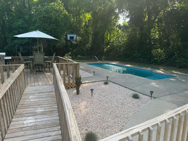 2193 Lake Shore Drive, Manning, SC 29102