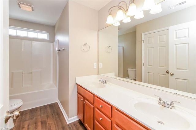 5 Boxelder Court, Greensboro, NC 27405