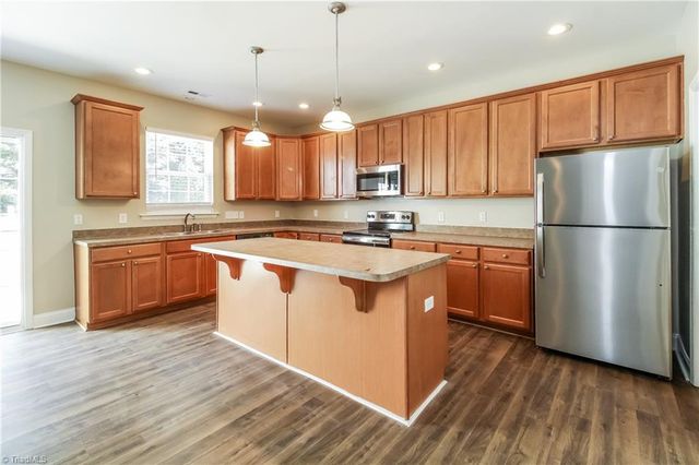 5 Boxelder Court, Greensboro, NC 27405