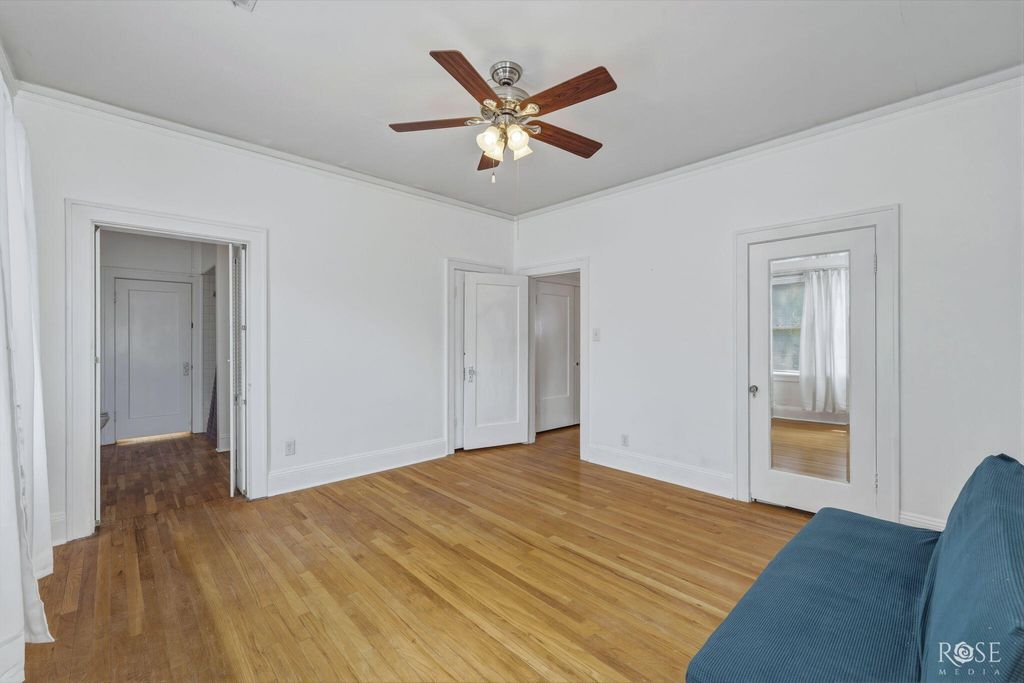 Image 24 of property listing at 404 S Bishop Street, San Angelo, TX 76901
