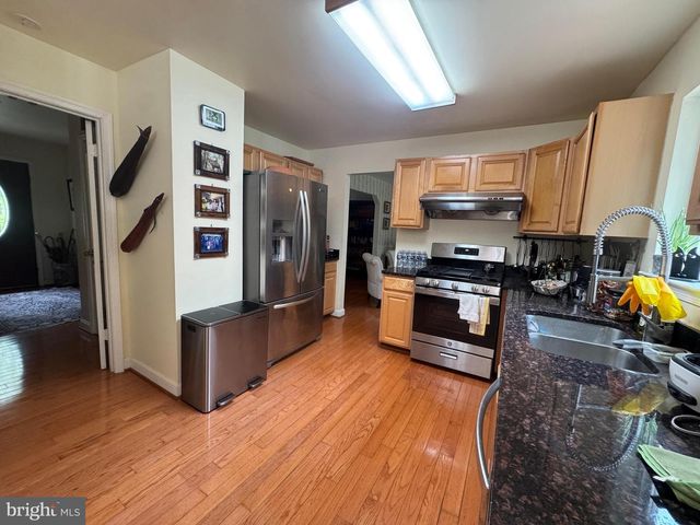 9808 WILDEN LN, Potomac, MD 20854