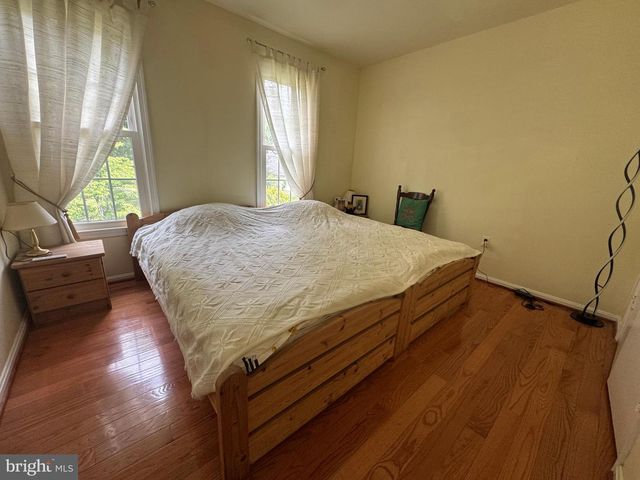 9808 WILDEN LN, Potomac, MD 20854