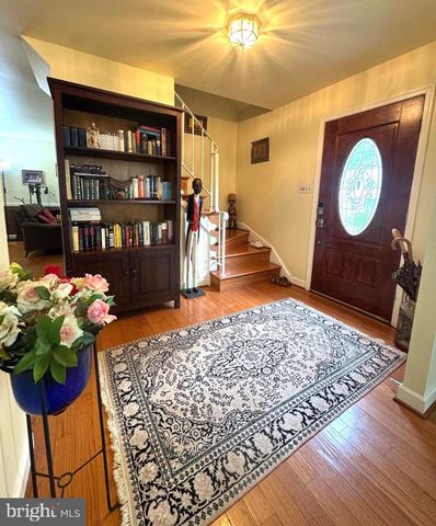 9808 WILDEN LN, Potomac, MD 20854