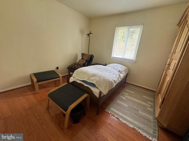 9808 WILDEN LN, Potomac, MD 20854