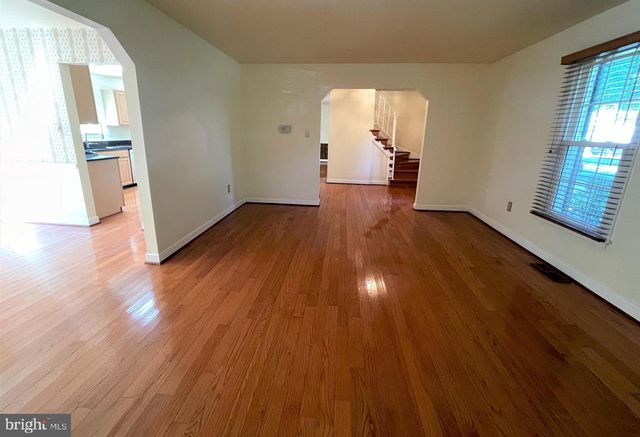 9808 WILDEN LN, Potomac, MD 20854