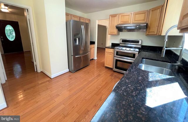 9808 WILDEN LN, Potomac, MD 20854