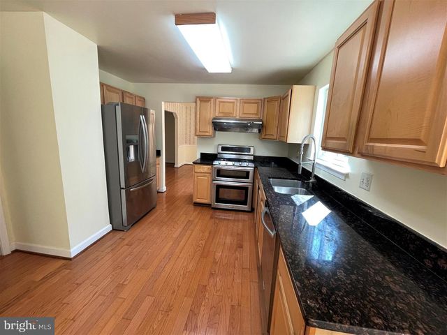 9808 WILDEN LN, Potomac, MD 20854