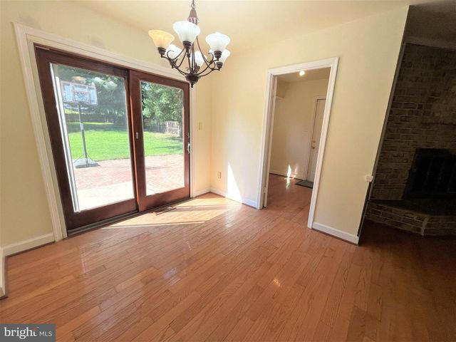 9808 WILDEN LN, Potomac, MD 20854