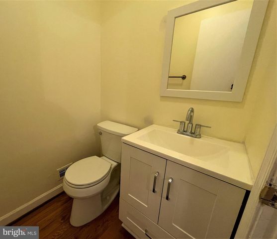 9808 WILDEN LN, Potomac, MD 20854