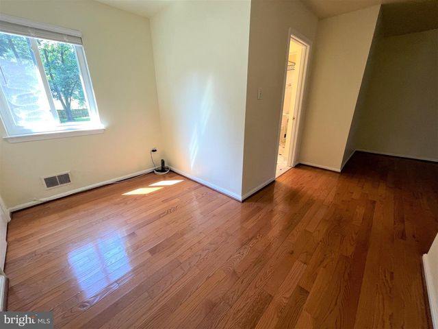 9808 WILDEN LN, Potomac, MD 20854