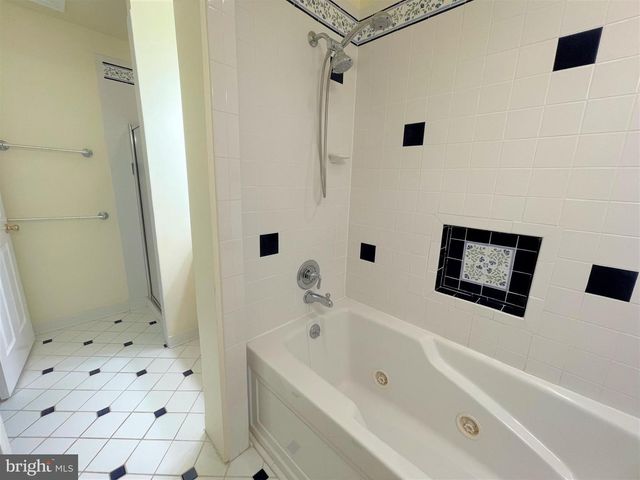 9808 WILDEN LN, Potomac, MD 20854