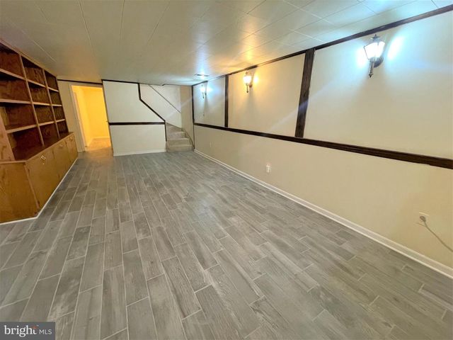 9808 WILDEN LN, Potomac, MD 20854