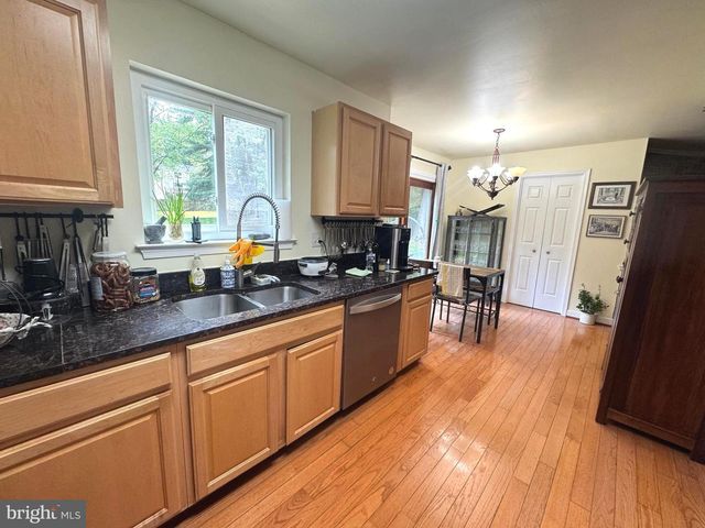 9808 WILDEN LN, Potomac, MD 20854
