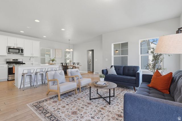 7692 W MOUNT ELINOR RD, Magna, UT 84044