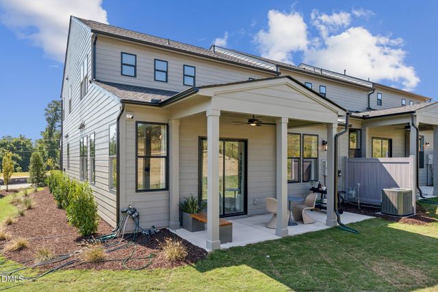 1107 Palisade Bluff Lane, Apex, NC 27502