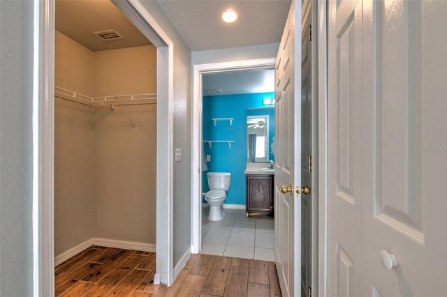 9515 AMBERDALE COURT 101, Riverview, FL 33578