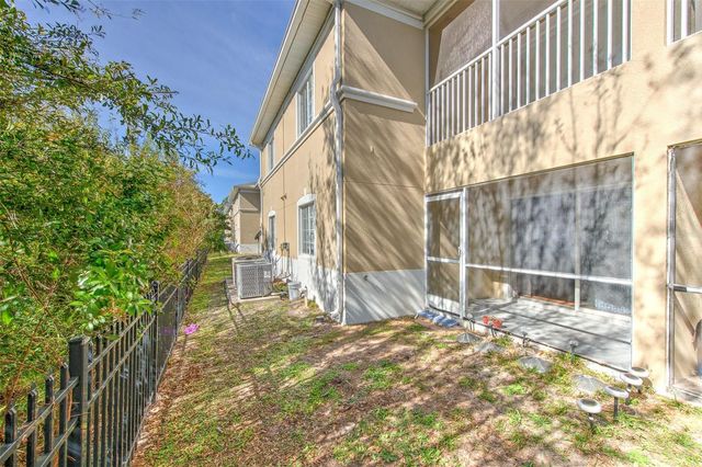 9515 AMBERDALE COURT 101, Riverview, FL 33578