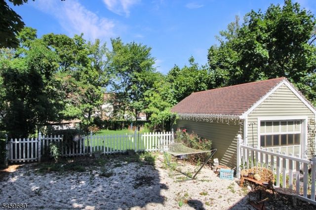57 N Main St, Flemington Boro, NJ 08822