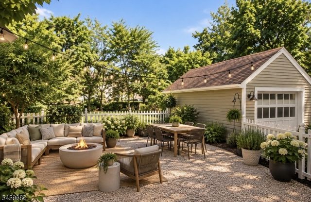 57 N Main St, Flemington Boro, NJ 08822