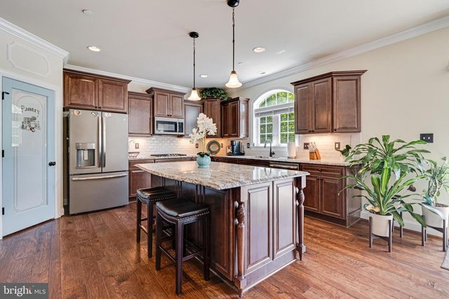 7276 FILLY CT, Hughesville, MD 20637