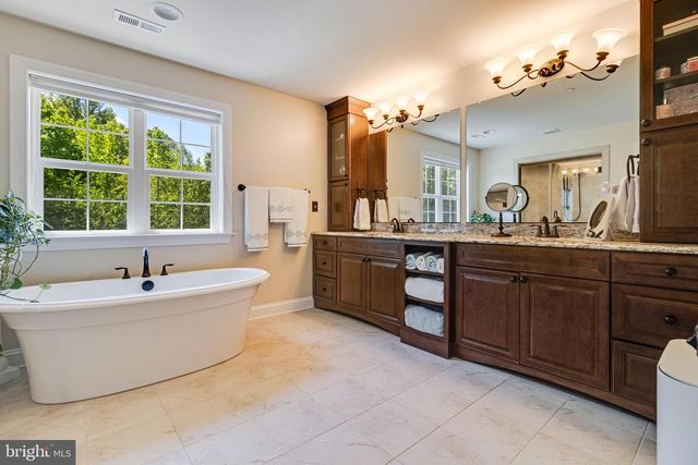 7276 FILLY CT, Hughesville, MD 20637